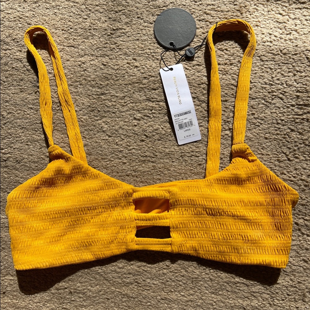 Bathing suit top. Size Large. Brand Amuse society. Never worn before